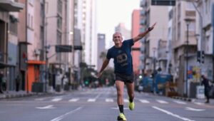 “É tempo de voar”: Corrida Integração lança campanha de 40 anos estrelada por Vanderlei Cordeiro de Lima